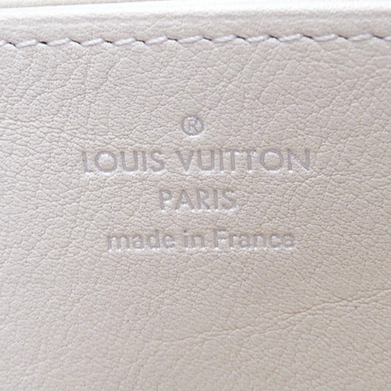 LOUIS VUITTON ルイ・ヴィトン ジッピーウォレット 長財布 クレーム M58878 モノグラムマヒナ レディース 【中古】