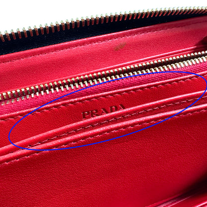 PRADA プラダ 長財布 ブラック レザー レディース メンズ 【中古】