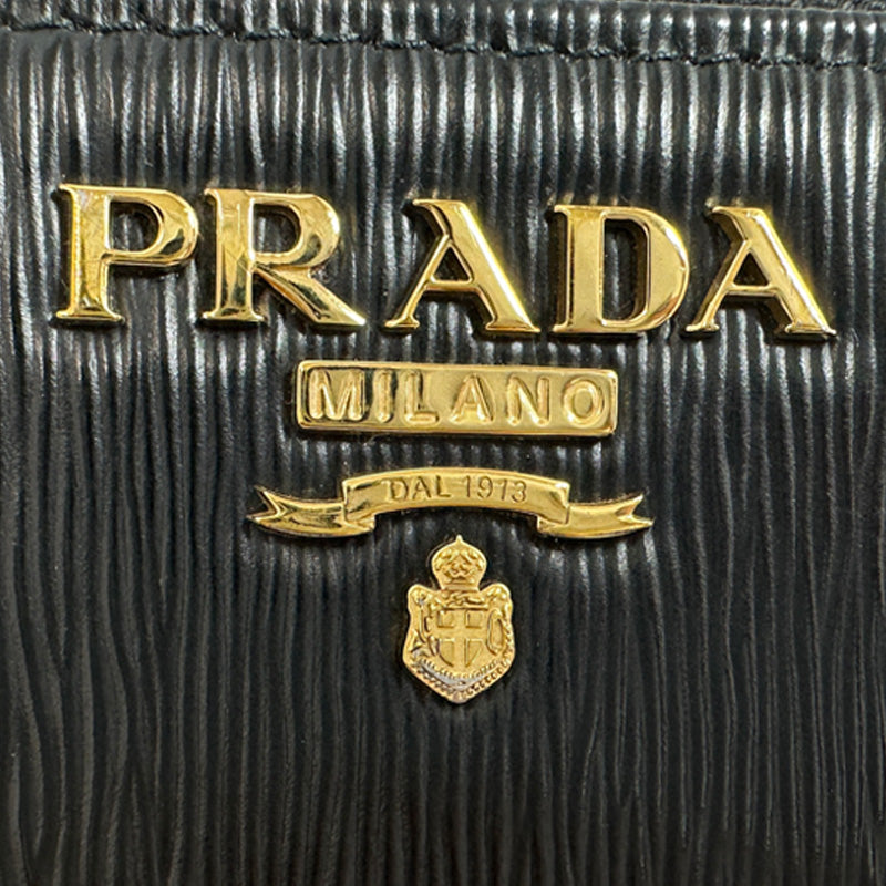 PRADA プラダ 長財布 ブラック レザー レディース メンズ 【中古】