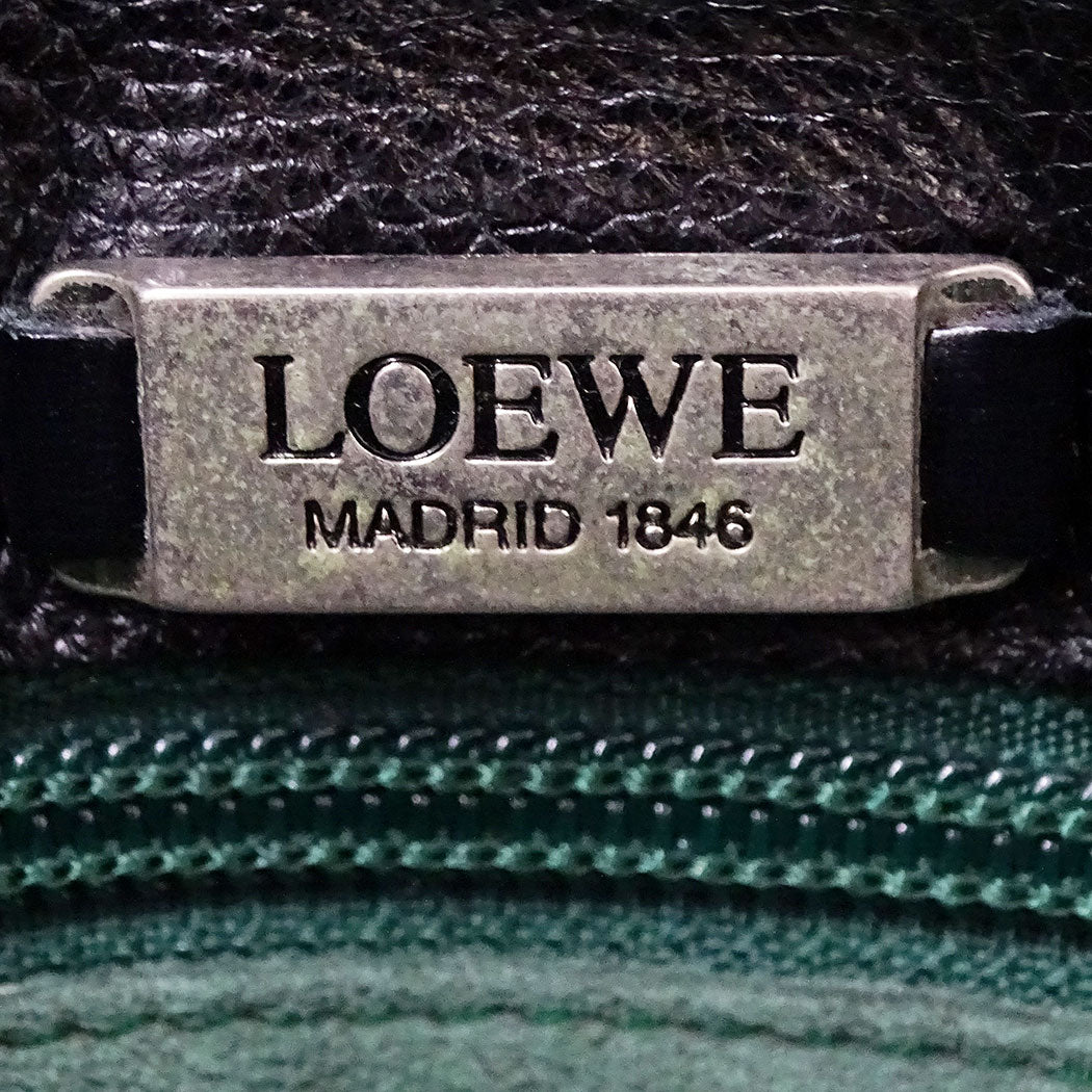 LOEWE ロエベ ショルダーバッグ ブラック レザー レディース 【中古】