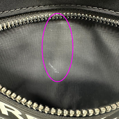 BURBERRY バーバリー ボディ・ウエストバッグ ブラック ナイロン レディース メンズ 【中古】