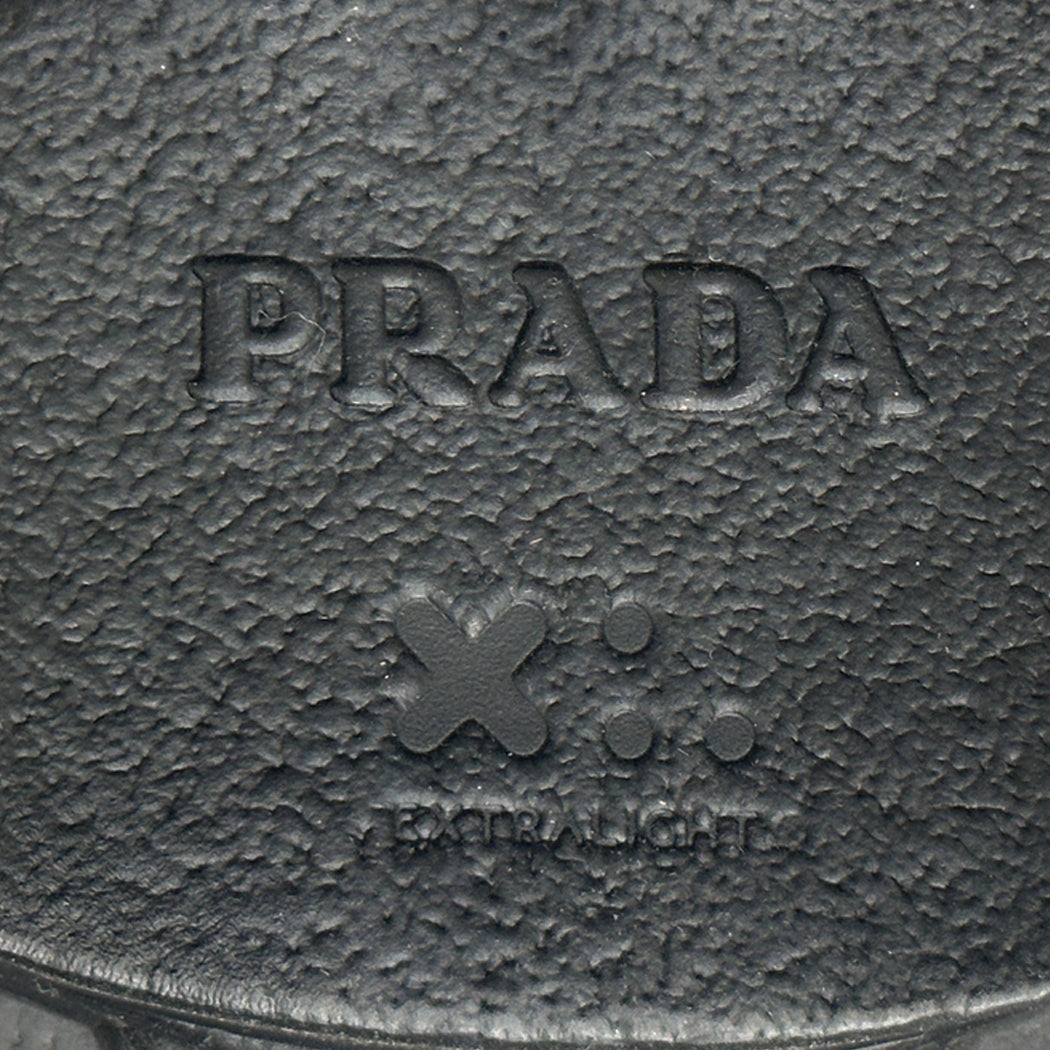 PRADA プラダ モノリス ブラッシュドレザー ローファー ブラック シルバー レディース 35 22cm 【中古】