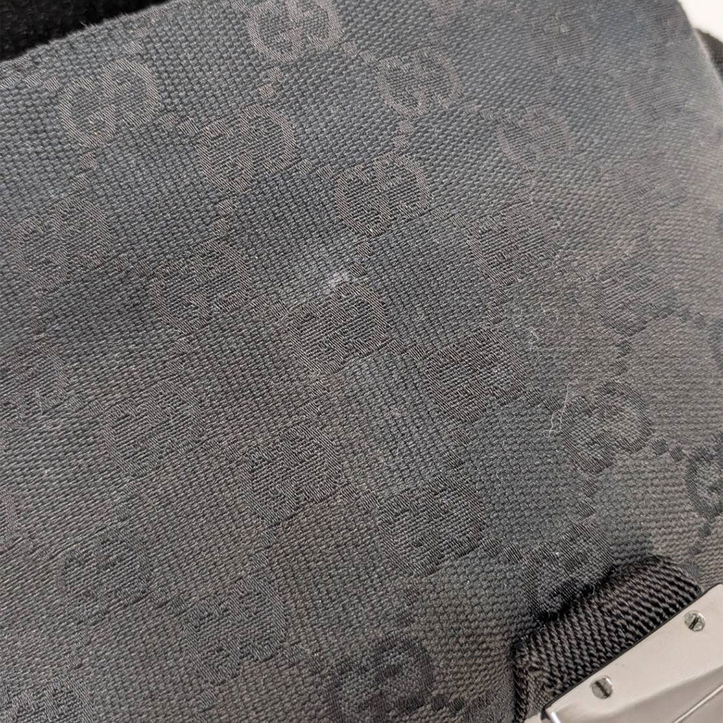 GUCCI グッチ ボディ・ウエストバッグ ブラック 131236 GGキャンバス レディース メンズ 【中古】