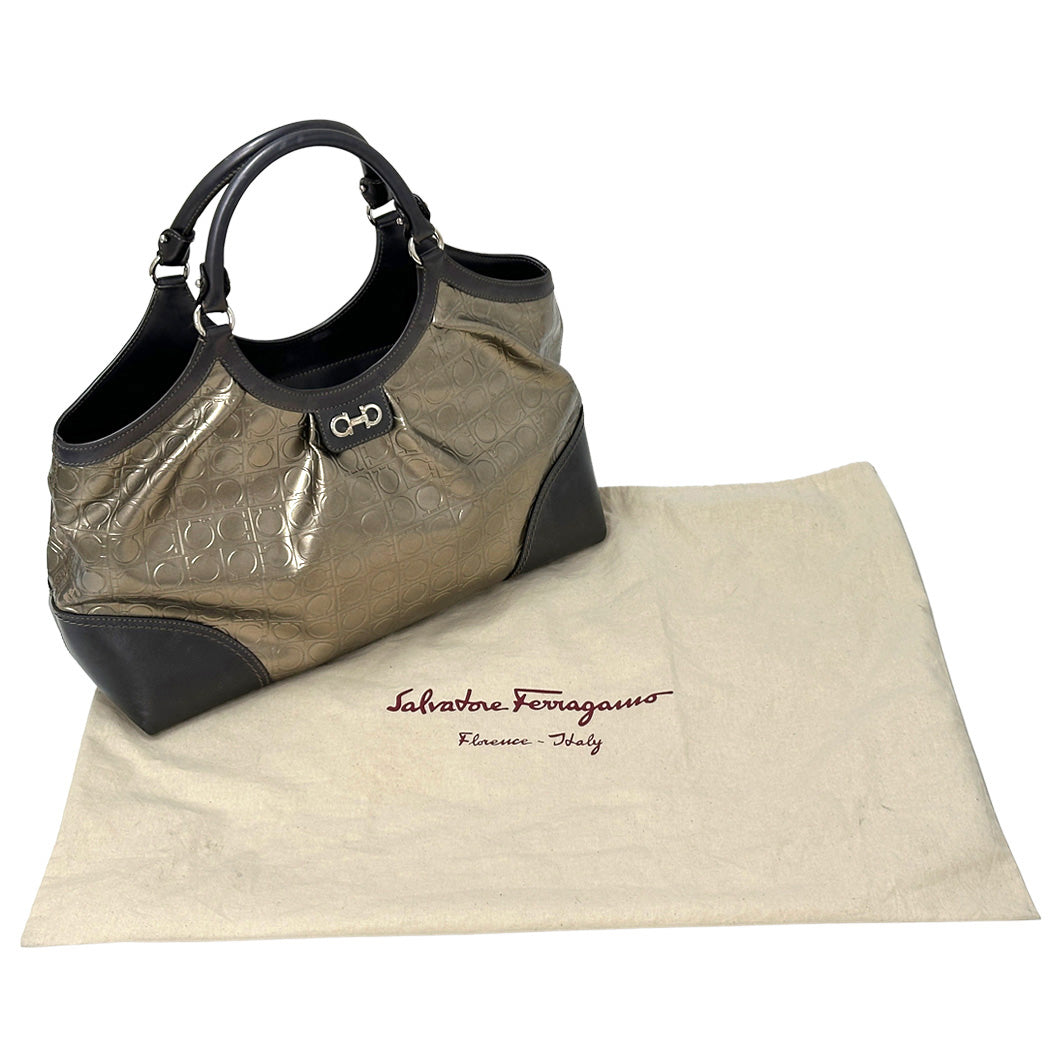 Ferragamo フェラガモ トートバッグ ダブルガンチーニ メタリックブラウン ゴールド パテントレザー レディース 【中古】