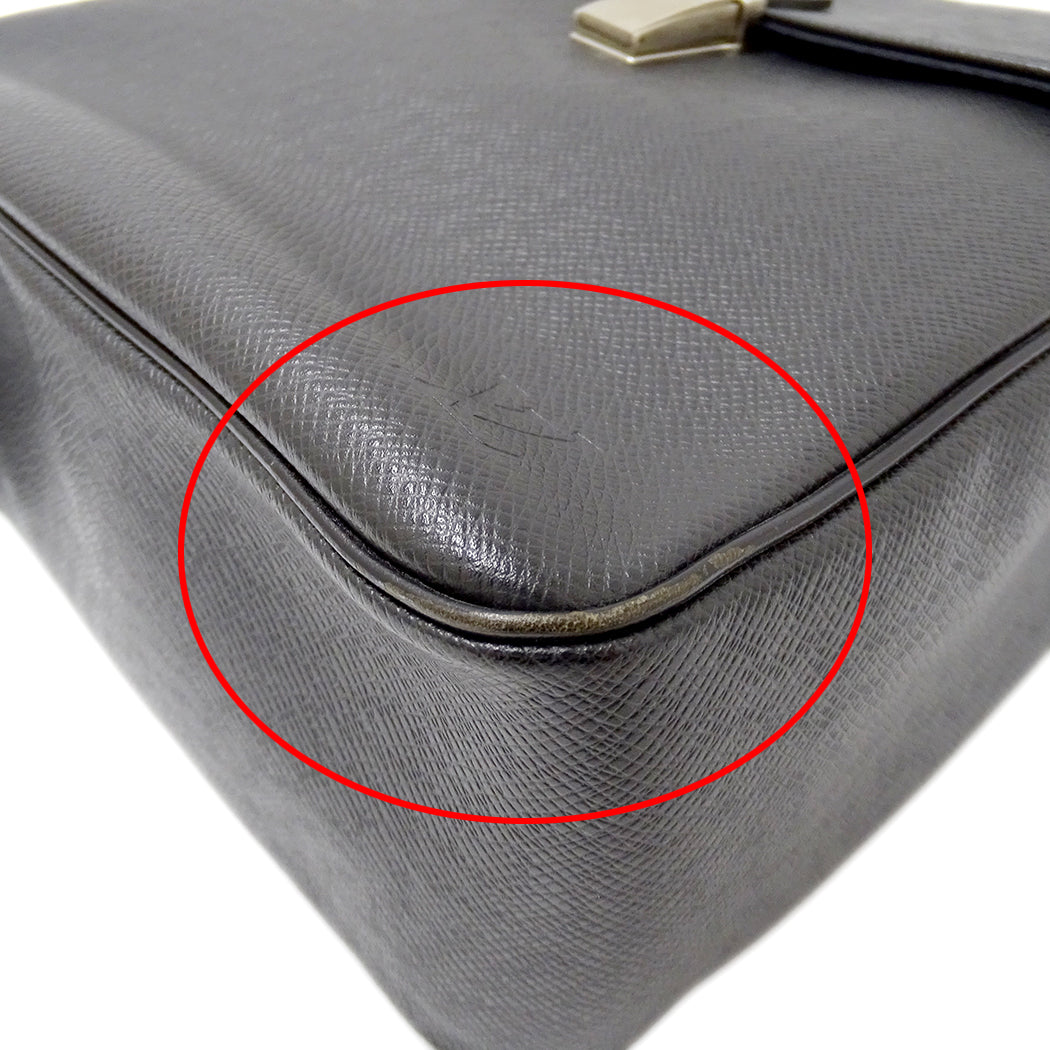 LOUIS VUITTON ルイ・ヴィトン ヤランガ ショルダーバッグ タイガ アルドワーズ M30822 メンズ 【中古】