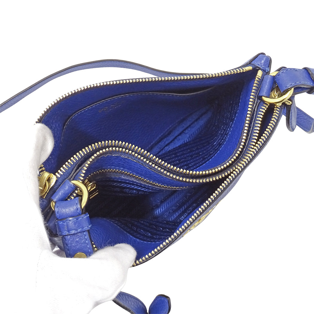 PRADA プラダ ショルダーバッグ ブルー レザー レディース 【中古】