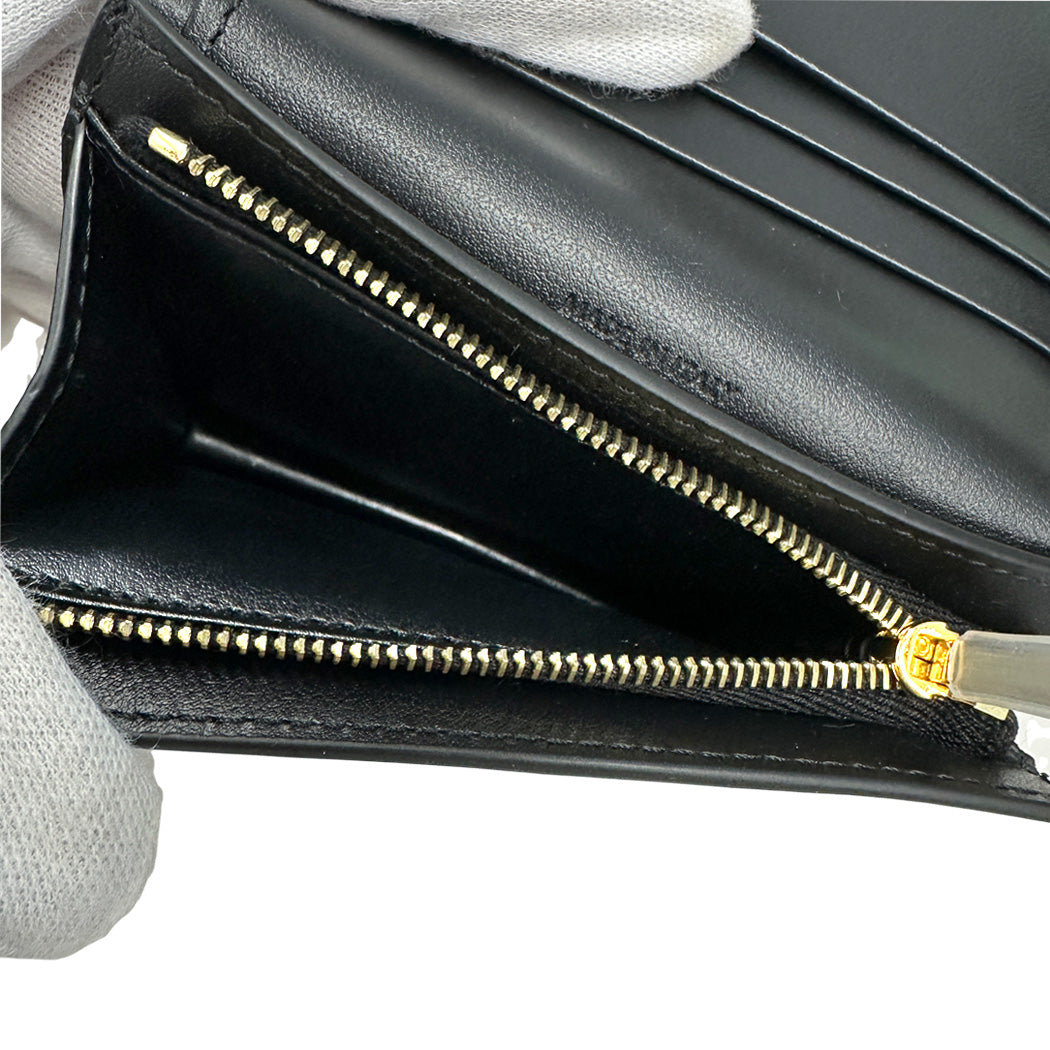 CELINE セリーヌ 二つ折り財布 トリオンフ ブラック ゴールド金具 レザー レディース 【中古】