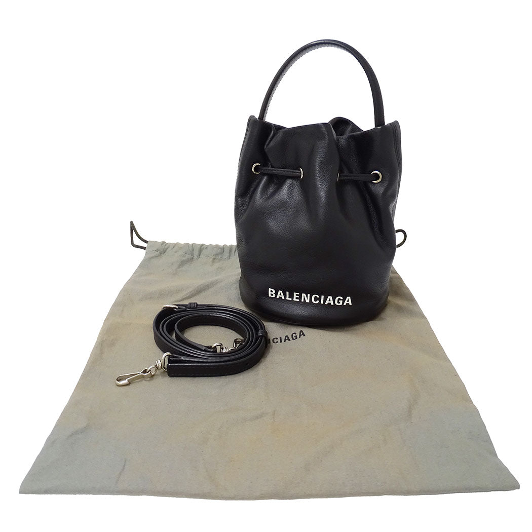 BALENCIAGA バレンシアガ エブリデイ ドローストリング バケットバッグ XS 2wayバッグ ブラック 638342 レザー レディース 【中古】