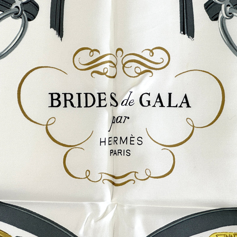 HERMES エルメス カレ90 BRIDES de GALA 式典用馬勒 スカーフ ピンク シルク レディース 【中古】
