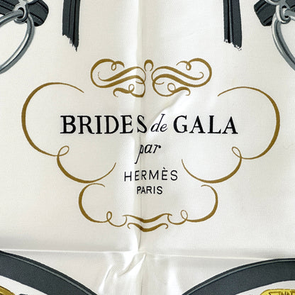 HERMES エルメス カレ90 BRIDES de GALA 式典用馬勒 スカーフ ピンク シルク レディース 【中古】