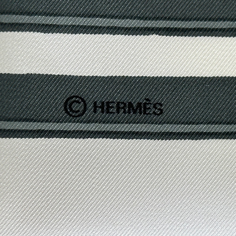 HERMES エルメス カレ90 BRIDES de GALA 式典用馬勒 スカーフ ピンク シルク レディース 【中古】