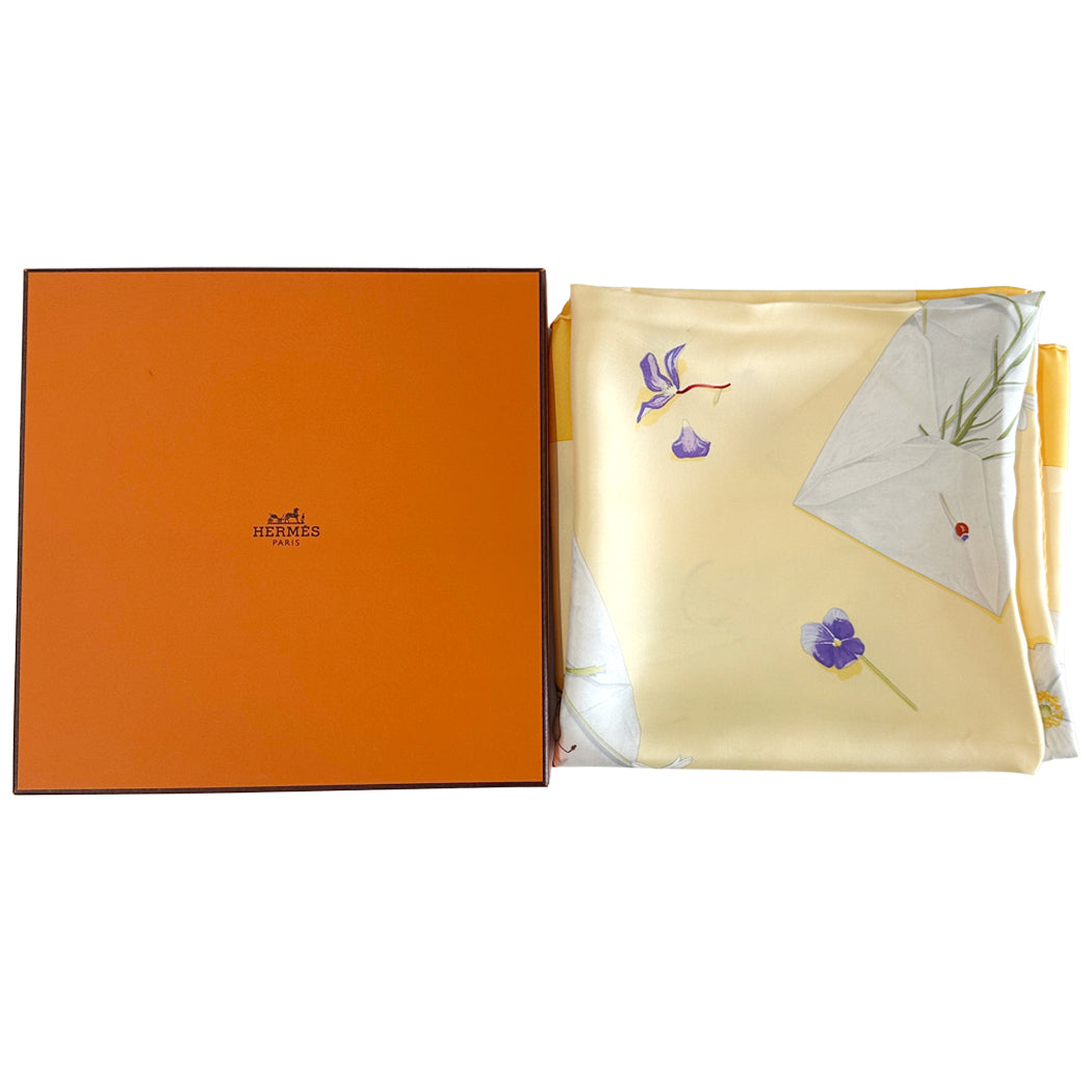 HERMES エルメス カレ90 Des fleurs pour le dire 花の手紙 スカーフ イエロー シルク レディース 【中古】