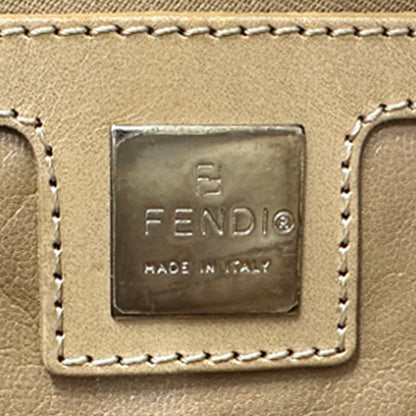 FENDI フェンディ ショルダーバッグ マンマバケット ベージュ ウール レディース 【中古】