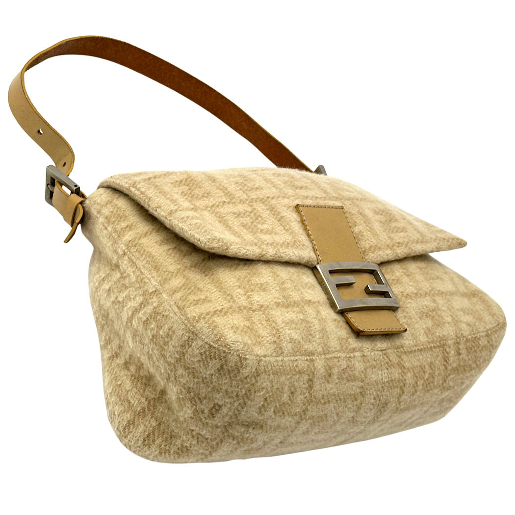 FENDI フェンディ ショルダーバッグ マンマバケット ベージュ ウール レディース 【中古】