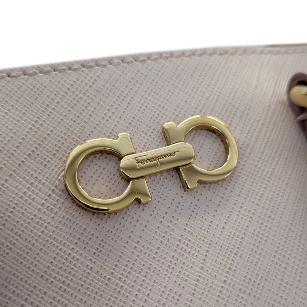 Ferragamo フェラガモ 2wayバッグ ダブルガンチーニ ピンク ゴールド EE-21 E428 レザー レディース 【中古】