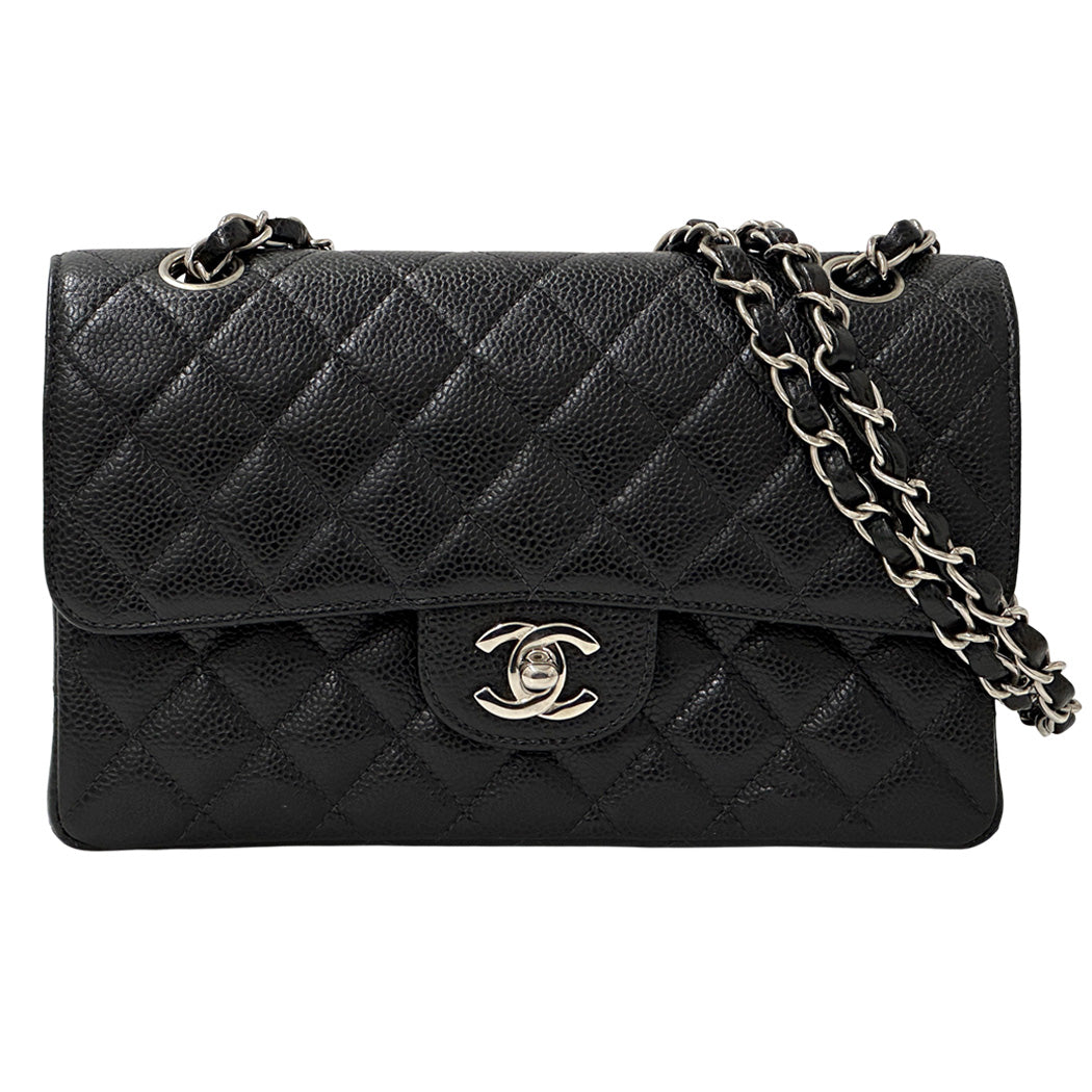 CHANEL シャネル ショルダーバッグ マトラッセ ブラック シルバー金具 キャビアスキン レディース 【中古】