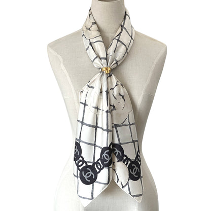 CHANEL シャネル スカーフ ココマーク カメリア ホワイト クリーム シルク レディース 【中古】