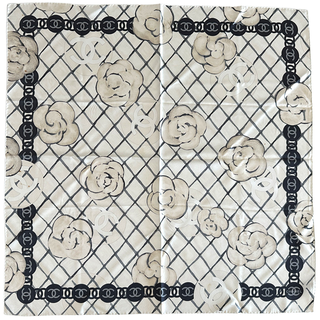 CHANEL シャネル スカーフ ココマーク カメリア ホワイト クリーム シルク レディース 【中古】