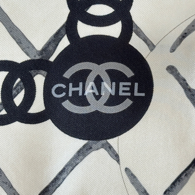CHANEL シャネル スカーフ ココマーク カメリア ホワイト クリーム シルク レディース 【中古】