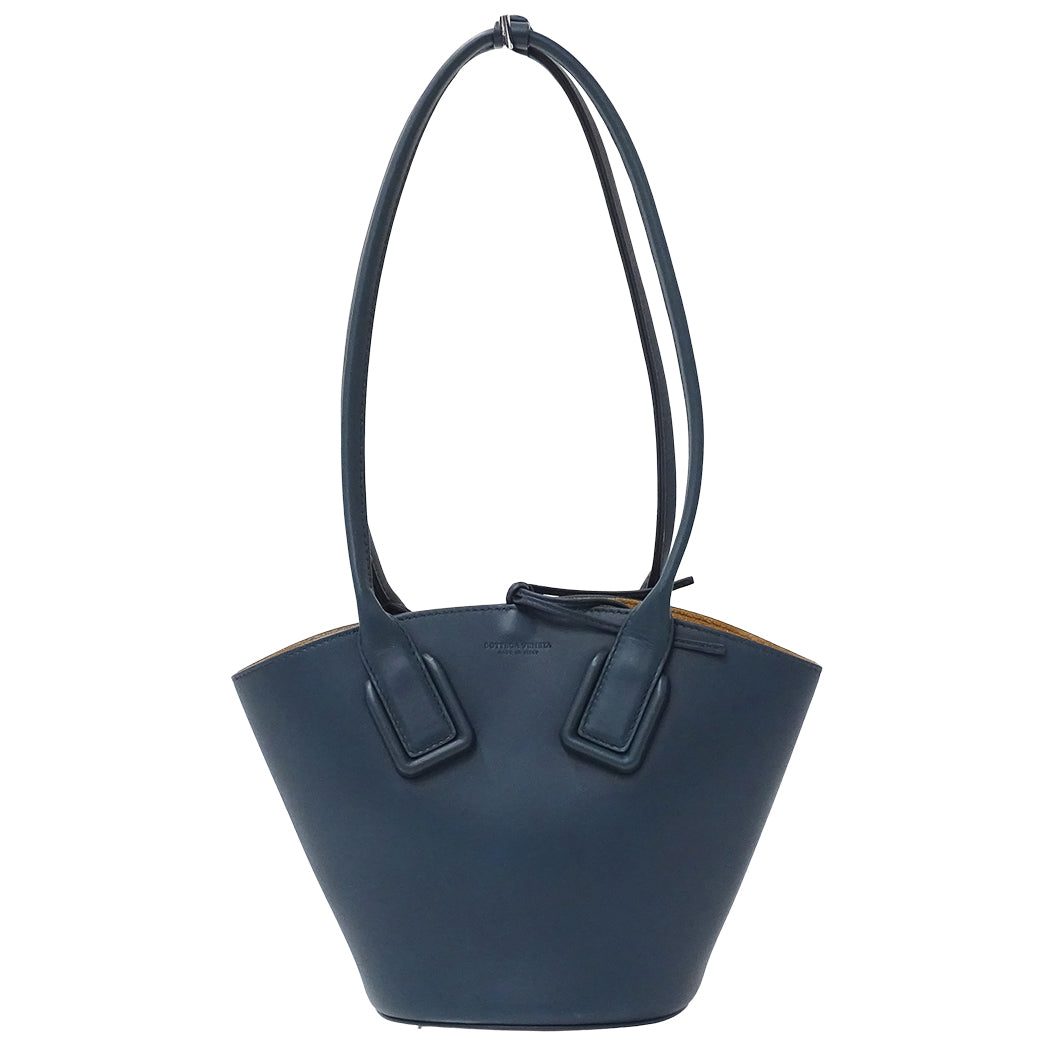 BOTTEGAVENETA ボッテガ・ヴェネタ スモール バスケット トートバッグ ディープブルー レザー レディース 【中古】