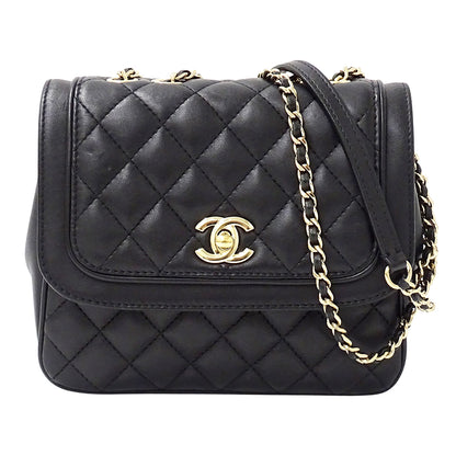 CHANEL シャネル ショルダーバッグ マトラッセ ブラック ゴールド金具 ラムスキン レディース 【中古】