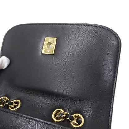 CHANEL シャネル ショルダーバッグ マトラッセ ブラック ゴールド金具 ラムスキン レディース 【中古】
