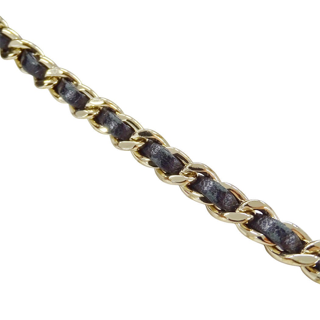 CHANEL シャネル ショルダーバッグ マトラッセ ブラック ゴールド金具 ラムスキン レディース 【中古】