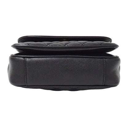 CHANEL シャネル ショルダーバッグ マトラッセ ブラック ゴールド金具 ラムスキン レディース 【中古】