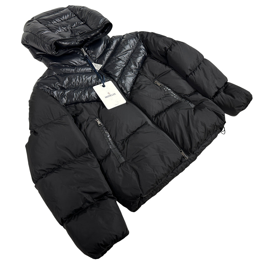 MONCLER モンクレール ダウンジャケット ゲニオック ブラック ナイロン レディース 1 【中古】