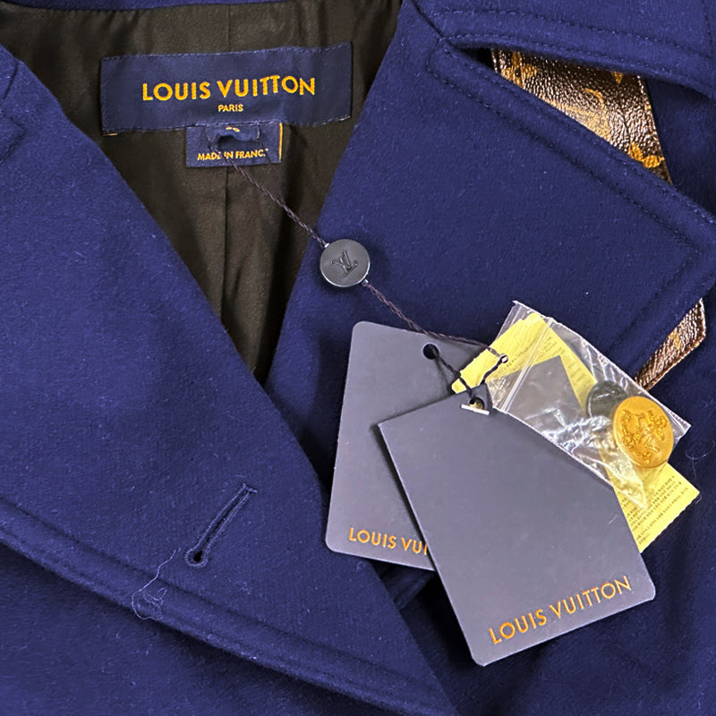 LOUIS VUITTON ルイ・ヴィトン ピーコート ネイビー ゴールド金具 FHCO094 ポリエステル ウール カシミヤ ネイビー レディース 36 モノグラム ハイネック ダブル チンストラップ付き 【中古】