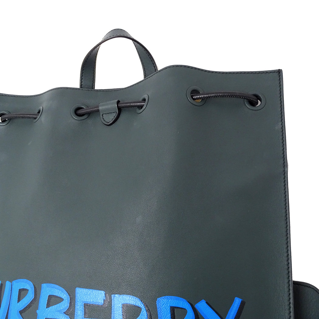 BURBERRY バーバリー グラフィティ プリント リュック グリーン レザー レディース メンズ 【中古】